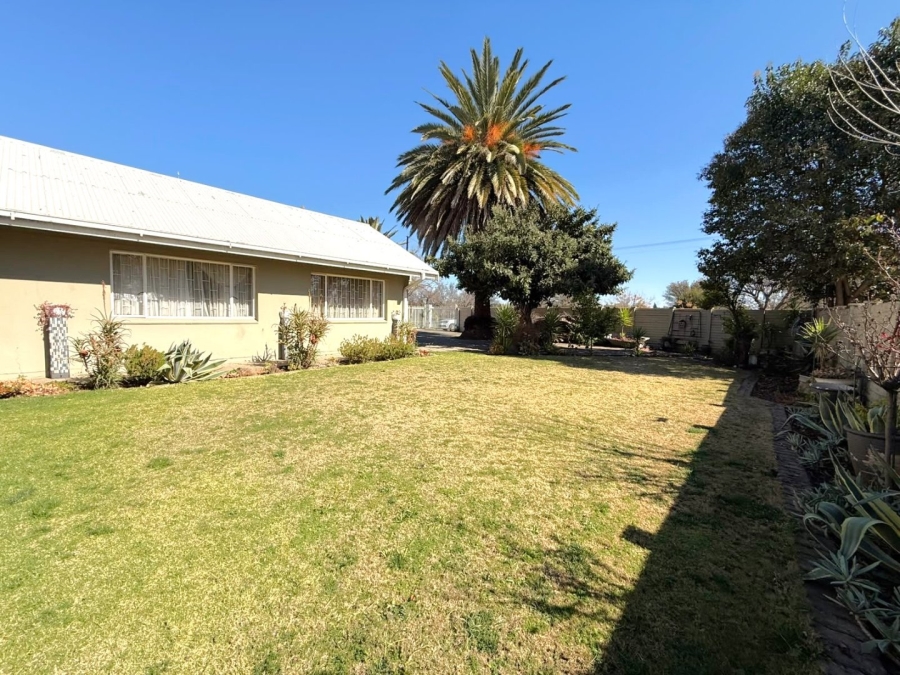5 Bedroom Property for Sale in Hospitaalpark Free State